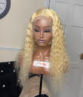 Blonde baddie - Image 2